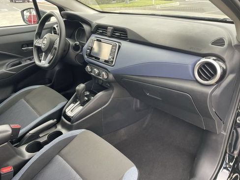 Used 2024 Nissan Versa SV FWD image 27