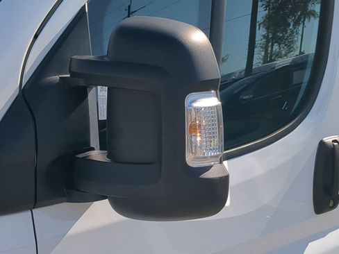 Used 2023 RAM ProMaster 2500 w/ Convenience Group image 12