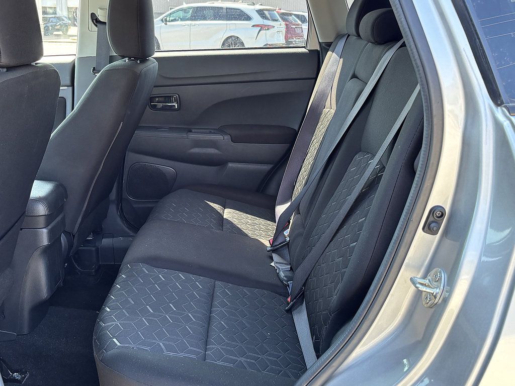 Used 2024 Mitsubishi Outlander Sport ES AWD/4WD image 8