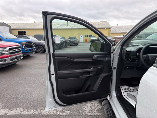 New 2026 Ford Ranger XLT w/ Advanced Towing Package AWD/4WD image 13