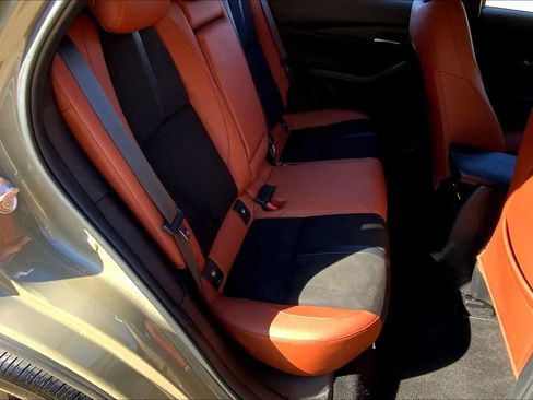 Certified 2025 MAZDA CX-30 Carbon image 18