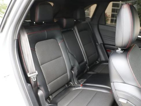 Used 2024 Ford Escape ST-Line w/ Tech Pack #1 FWD image 14