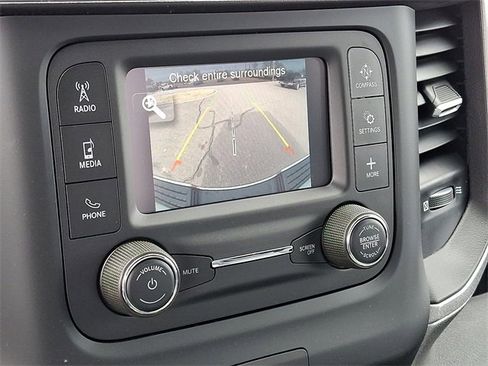 Used 2024 RAM 2500 Tradesman w/ Chrome Appearance Group image 12