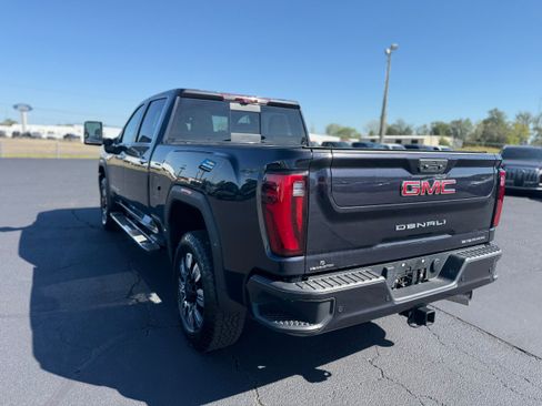 Used 2024 GMC Sierra 2500 Denali w/ Denali Reserve Package image 7