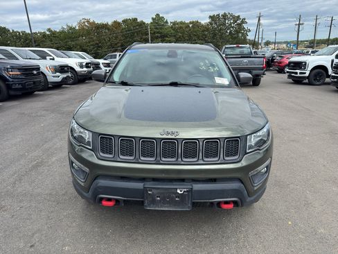 Used 2018 Jeep Compass Trailhawk w/ Safe & Security Group AWD/4WD image 2