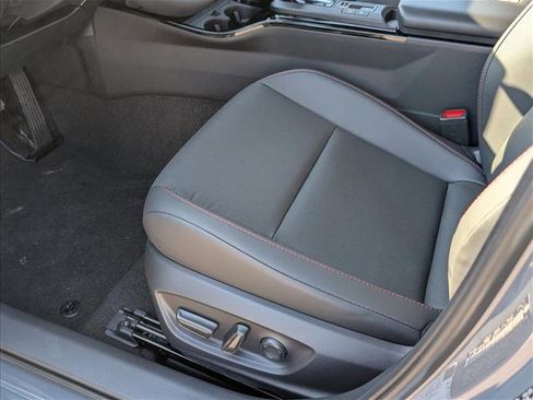 New 2026 Toyota Prius Plug-In Hybrid image 4