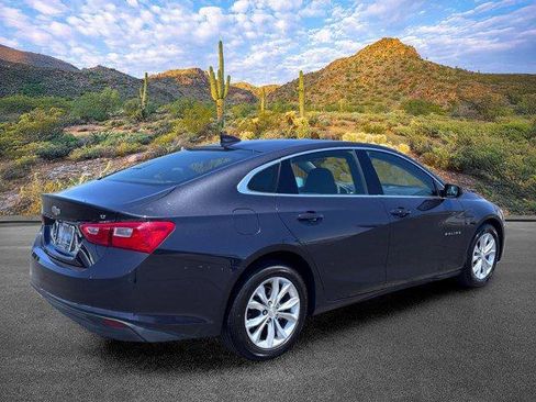 Used 2023 Chevrolet Malibu LT FWD image 4