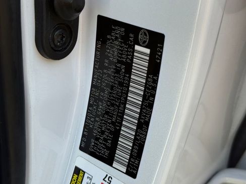 Used 2023 Toyota Camry XLE w/ Navigation Package image 29