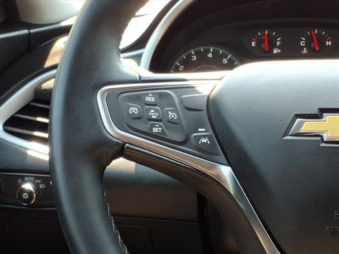Used 2023 Chevrolet Malibu RS FWD image 12