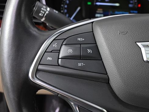 Used 2018 Cadillac XT5 Premium Luxury AWD/4WD image 33