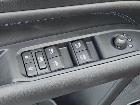 New 2026 Jeep Compass Latitude AWD/4WD image 26