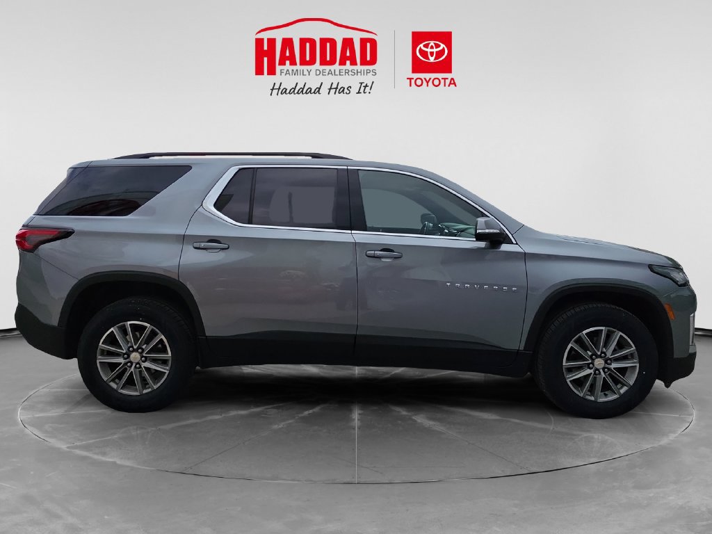 Used 2023 Chevrolet Traverse LT AWD/4WD image 7