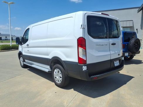 Used 2025 Ford Transit 250 Low Roof w/ Exterior Upgrade Package RWD image 3