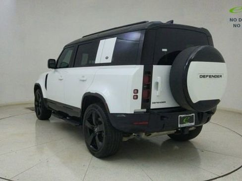 Used 2024 Land Rover Defender 110 X-Dynamic SE AWD/4WD image 65
