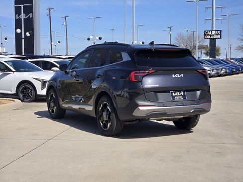 New 2026 Kia Sportage EX w/ EX Panorama Roof Package FWD image 3