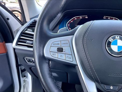 Used 2021 BMW X7 xDrive40i w/ Premium Package AWD/4WD image 20