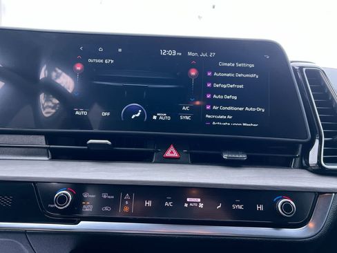 Certified 2025 Kia Sportage X-Line AWD/4WD image 19