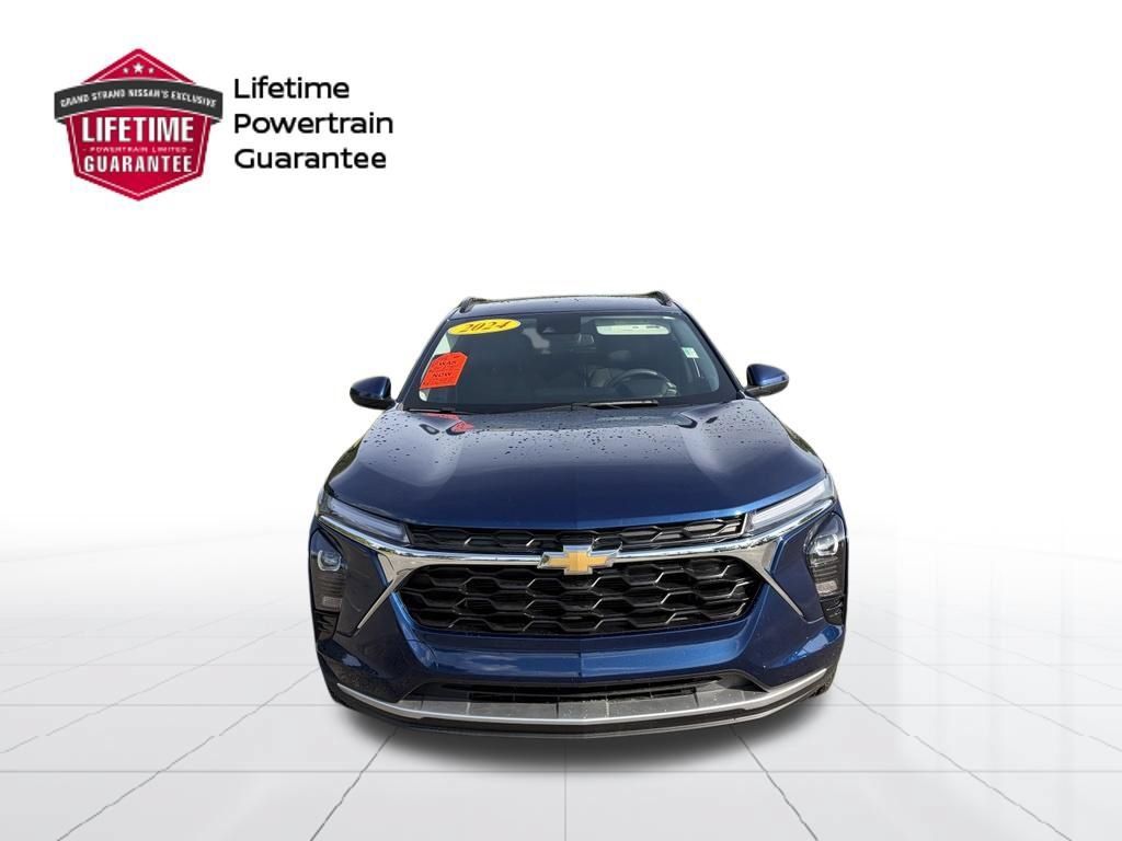 Used 2024 Chevrolet Trax LT FWD image 10