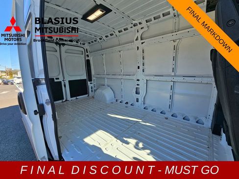 Used 2024 RAM ProMaster 3500 w/ Quick Order Package 22G SLT image 17