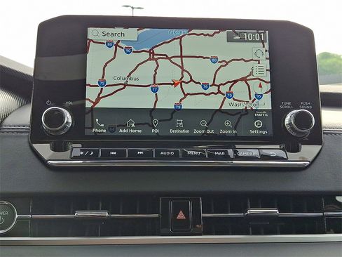 New 2025 Mitsubishi Outlander SE image 8