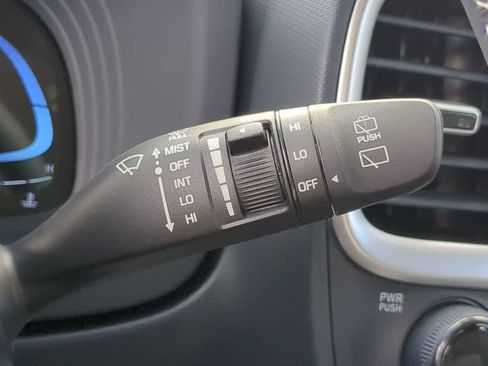 New 2026 Hyundai Venue SEL FWD image 26