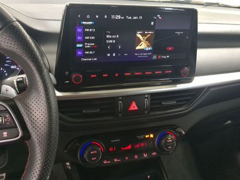 Used 2023 Kia Forte GT w/ GT2 Package image 43