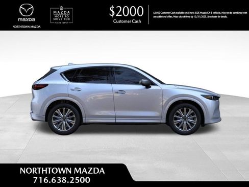 New 2025 MAZDA CX-5 Signature image 3