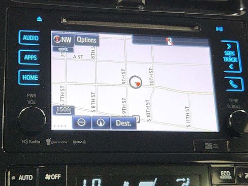 Certified 2018 Toyota Prius Three FWD image 20