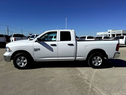 Used 2024 RAM 1500 Classic SLT image 9