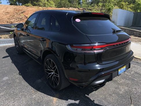 Used 2023 Porsche Macan S image 4