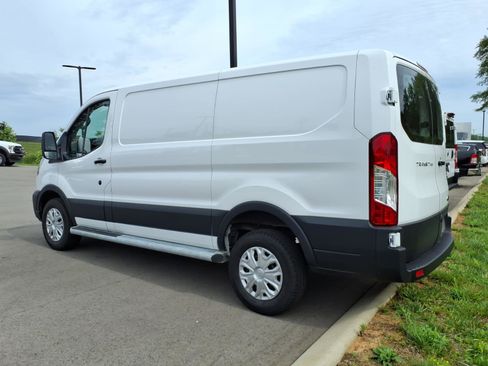 Used 2025 Ford Transit 250 Low Roof w/ Exterior Upgrade Package RWD image 3