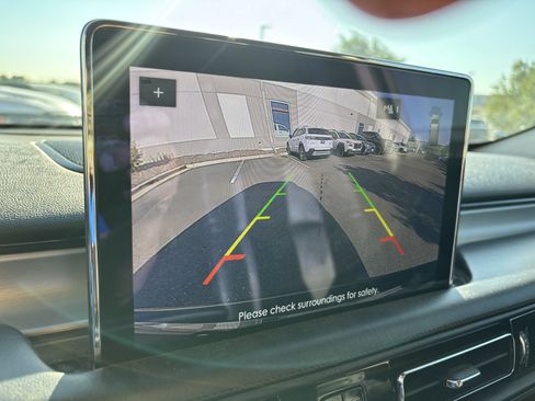 Used 2020 Lincoln Aviator AWD image 20