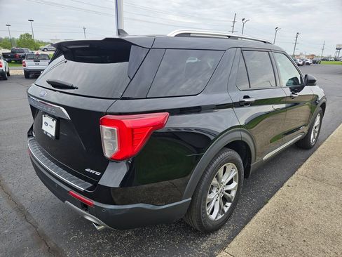 Used 2023 Ford Explorer Limited AWD/4WD image 6