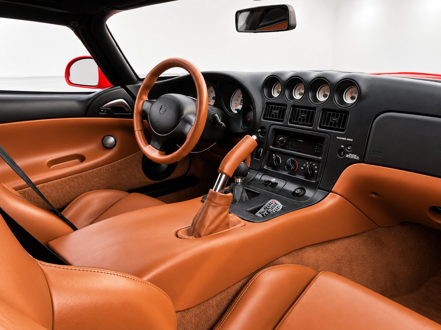 Used 2000 Dodge Viper RT/10 RWD image 2