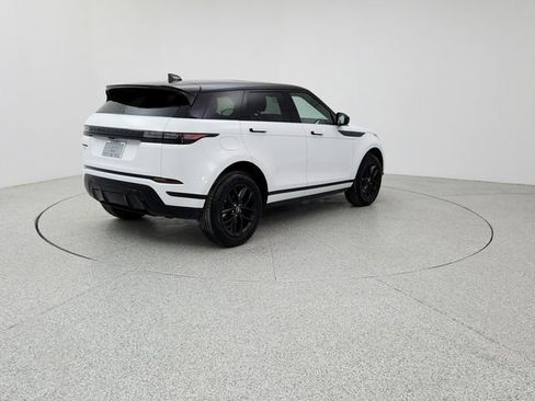 New 2025 Land Rover Range Rover Evoque S image 5