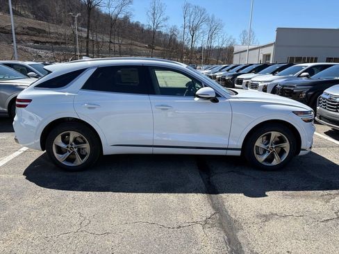 New 2026 Genesis GV70 2.5T Select AWD/4WD image 8