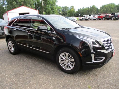 Used 2018 Cadillac XT5 FWD image 11