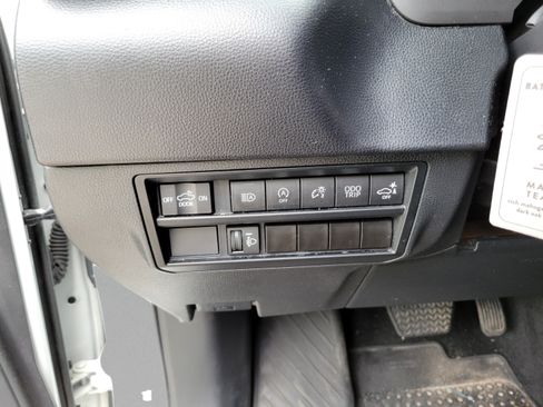 Used 2024 Toyota Tundra SR5 w/ SR5 Convenience Package RWD image 24
