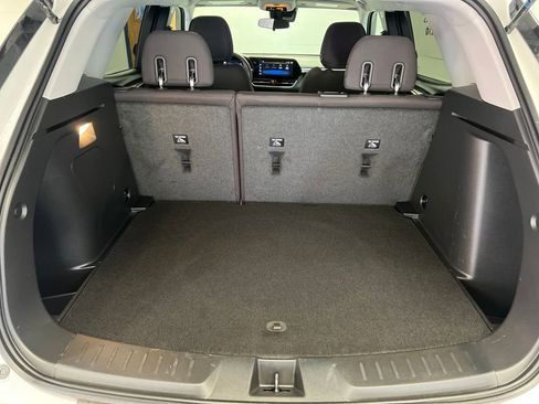 Used 2024 Chevrolet TrailBlazer LT image 43