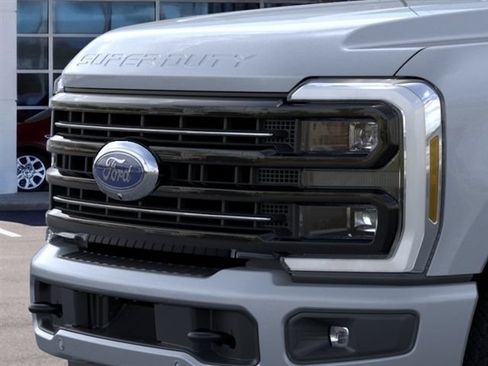 New 2026 Ford F250 Platinum AWD/4WD image 17
