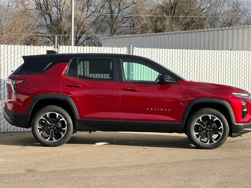 New 2026 Chevrolet Equinox LT w/ Convenience Package II image 3