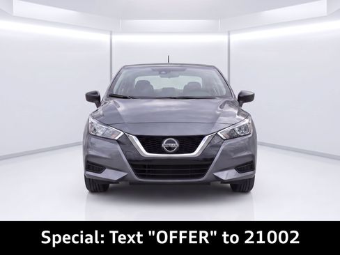 Used 2021 Nissan Versa S FWD image 5