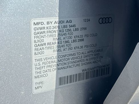 Used 2025 Audi Q5 2.0T Premium Plus AWD/4WD image 29