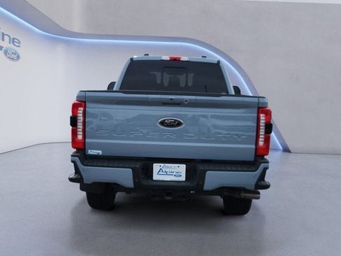 Used 2026 Ford F250 Lariat w/ Black Appearance Package AWD/4WD image 4