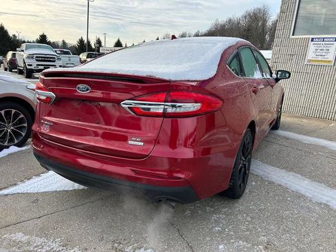 Used 2020 Ford Fusion SE w/ Equipment Group 151A image 5