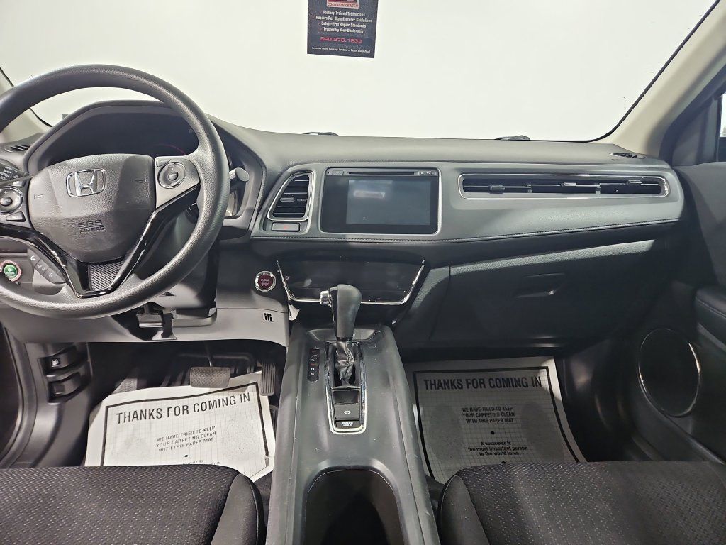 Used 2018 Honda HR-V EX image 17