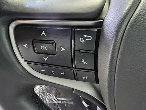 Used 2024 Lexus ES 350 w/ Premium Package FWD image 15