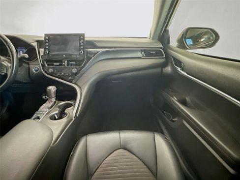 Used 2022 Toyota Camry TRD image 12