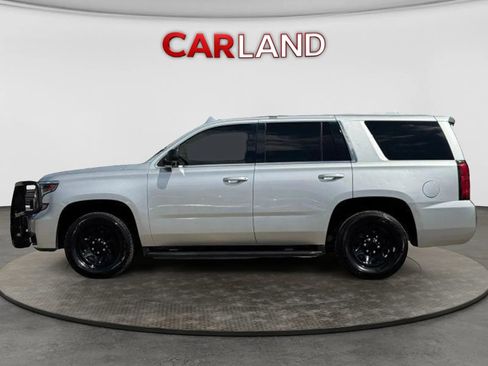Used 2019 Chevrolet Tahoe 2WD w/ Remote Keyless Entry Package image 3