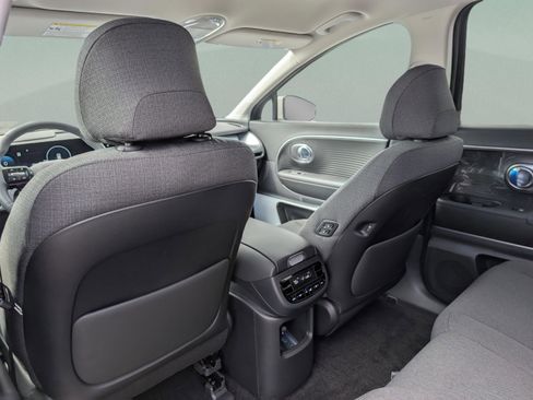 New 2026 Hyundai Ioniq 9 SE image 16